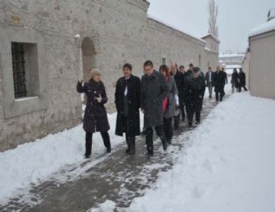 Ak Parti'li Vekiller Ulucanlar Cezaevi Müzesi'ni Ziyaret Etti