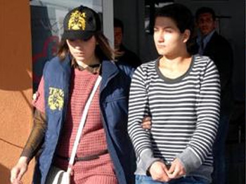 PKK Kızları böyle kullanmış