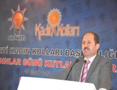 Kadınlar Günü Etkinliğinde Erkeğe Yönelik Şiddetin Önlenmesini İstedi