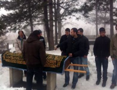 Uğur Başkan Akyazı'da Toprağa Verildi