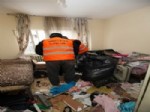 Belediye Ekipleri Çöp Evi 5 Saatte Temizleyebildi