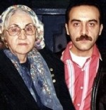 YILMAZ ERDOĞAN - Gerçek 'Sürahi Nine' Vefat Etti!