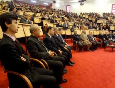 Yrd. Doç. Dr. Mustafa Güneş: ''O Hem Yıkılışın Hem De Kuruluşun Şairi''