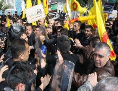 4+4+4 Eyleminde Arbede Çıktı