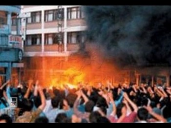 Seyirci kaldılar...Madımak Olaylarının Hesabını Vali Vermeli