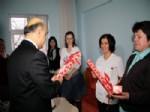 TALAS BELEDIYESI - Talas Tıp Personelini Gül’e Boyadı