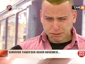 Canlı Yayını Bastı, Tarçın Yedi