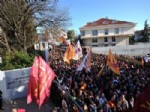 ŞÜKRÜ SARAÇOĞLU STADYUMU - Galatasaray Kafilesi Kadıköy'e Coşkuyla Uğurlandı