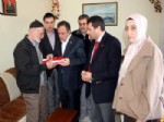 MUZAFFER ASLAN - Ak Parti Kırşehir Heyeti, Şehit Ailelerini Ziyaret Etti