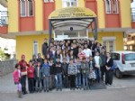 ASMALı KONAK - Altso Meslek Yüksekokulu'ndan Asmalı Konak Huzurevi'ne Ziyaret