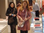 DÜVENCI - Ceyda Düvenci, City's'de Adeta Koşarak Alışveriş Yaptı