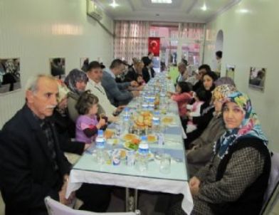 Hisarcık'ta Şehit ve Gazi Ailelerine Yemek