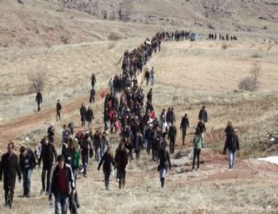 Nevşehir’de Üniversiteli Gençlerden Çanakkale Yürüyüşü