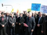 HACı BEKTAŞı VELI ANADOLU KÜLTÜR VAKFı - Sivas Davasında Zaman Aşımına Tepki Gösteren Grup, Gazetecilere Saldırdı