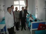 FARUK EKIZ - Eşme’de Evde Bakım Hizmeti Alan Hastalara Ortopedik Yatak ve Egsersiz Topu Dağıtıldı