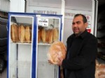 Salihli’de Ekmekte Gramaj ve Fiyat Düştü