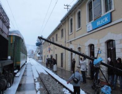 'Sarı Siyah' Filminin Çekimleri Bilecik İstasyonu'nda Yapıldı