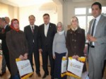 İBRAHIM YURDAKUL - Başarılı Girişimci Kadınlara Duvar Saati Hediye Edildi