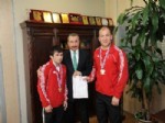 İSMAIL ERDEM - Sancaktepe Belediyesi'nden Balcı'ya Ev Peker'e 30 Altın