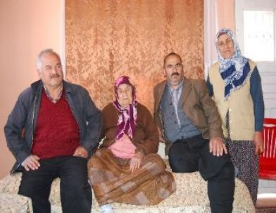 96 Yaşındaki Kadının 65’lik Maaşını 'Öldü' Diye Kestiler