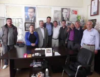 CHP'den AK Parti'ye 100 Kişilik Katılım