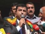 Selahattin Demirtaş: Kürtler Bu Vali Ve Polisle Yönetilemez