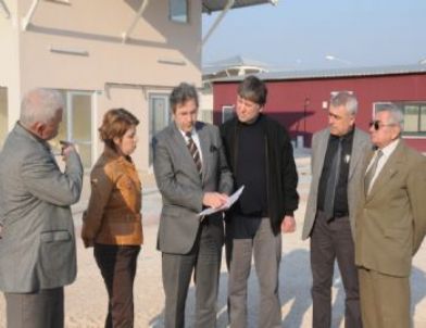 Tır Parkı Gün Sayıyor