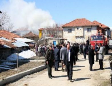 Uşak’taki 4 Kişinin Hayatını Kaybettiği Yangının Ardından