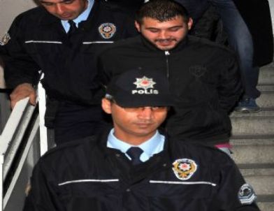 Kiliseye Saldıran 4 Kişi Hakkında 16 Yıl Hapis İstemiyle Dava Açıldı