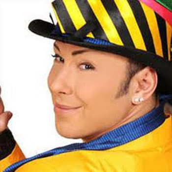 Şafak Sezer'in Ağzı Sarımsak Kokuyor