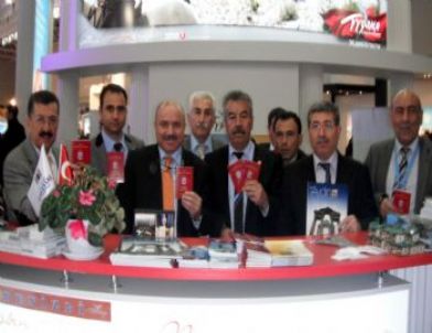 AYTO MITT Moskova Fuarında ‘aydın Pasaportu’ Dağıttı