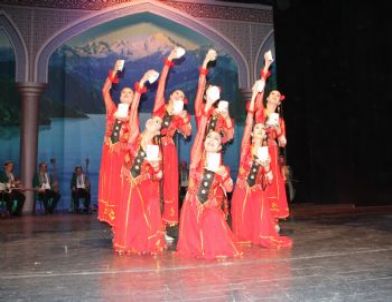 Dünyaca Ünlü Müzik ve Dans Topluluğu, Samsunlular İle Buluştu