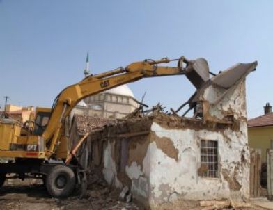 Taksim’de Temeller Atıldı