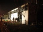 Ümraniye'de Sanayi Sitesinde Yangın
