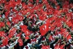Geçmişin Hesabı İçin Türk Bayrağını Yasakladılar