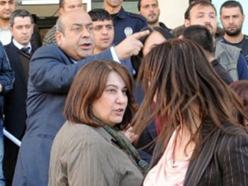 Hasip Kaplan ağzını fena bozdu