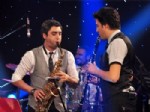 KURTLAR VADISI - 'Polat Alemdar'dan Klarnet Şov