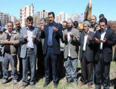 Siverek'te Halid Bin Velid Camii'nin Temeli Atıldı