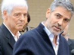 ELISABETTA CANALIS - George Clooney Ezber Bozdu