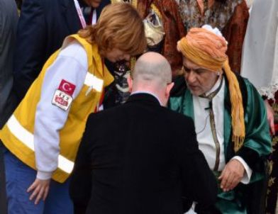 Kubbe ve Minarelerden Mesir Yağdı