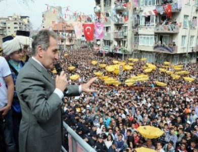 Manisa'da Eller Mesir Macunu İçin 472. Kez Açıldı