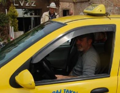 Taksi Şöförlüğünden Fotoğrafçılığa
