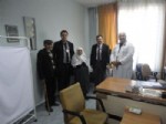 Vali Devreye Girdi, Yoksul 50 Yaşlı Özel Hastanede Sağlık Kontrolünden Geçirildi