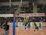BURHAN FELEK - Büyükşehir’in Voleybolcuları Play Off’ta
