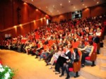 MUSTAFA MOROĞLU - İzmir,  30.Kez Perdelerini Tiyatroya Açtı