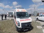 KOAH - Kütahya'da Ambulans Kazası: 2 Yaralı