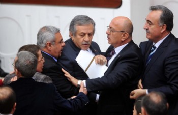 4+4+4 görüşmelerinde '28 Şubat' gerginliği