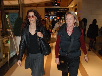 Arzu Onan Bahar Alışverişindeyim