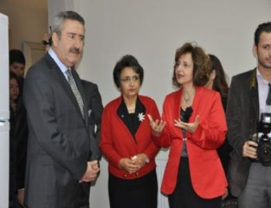 EÜ Nükleer Bilimler Enstitüsü'nün Yeni Binası Hizmete Girdi