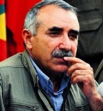 DURAN KALKAN - Gölgesinden Bile Korkar Olmuş